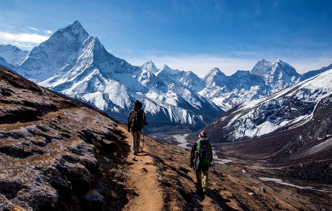 Trek to Lobuche (4,910m)