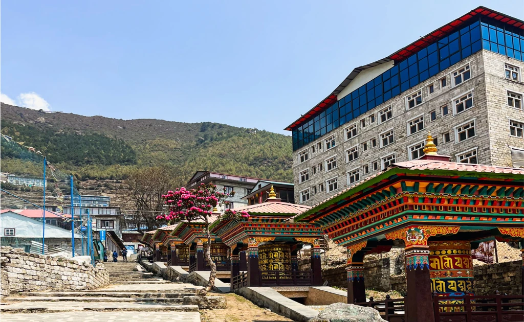 Trek to Namche Bazaar
