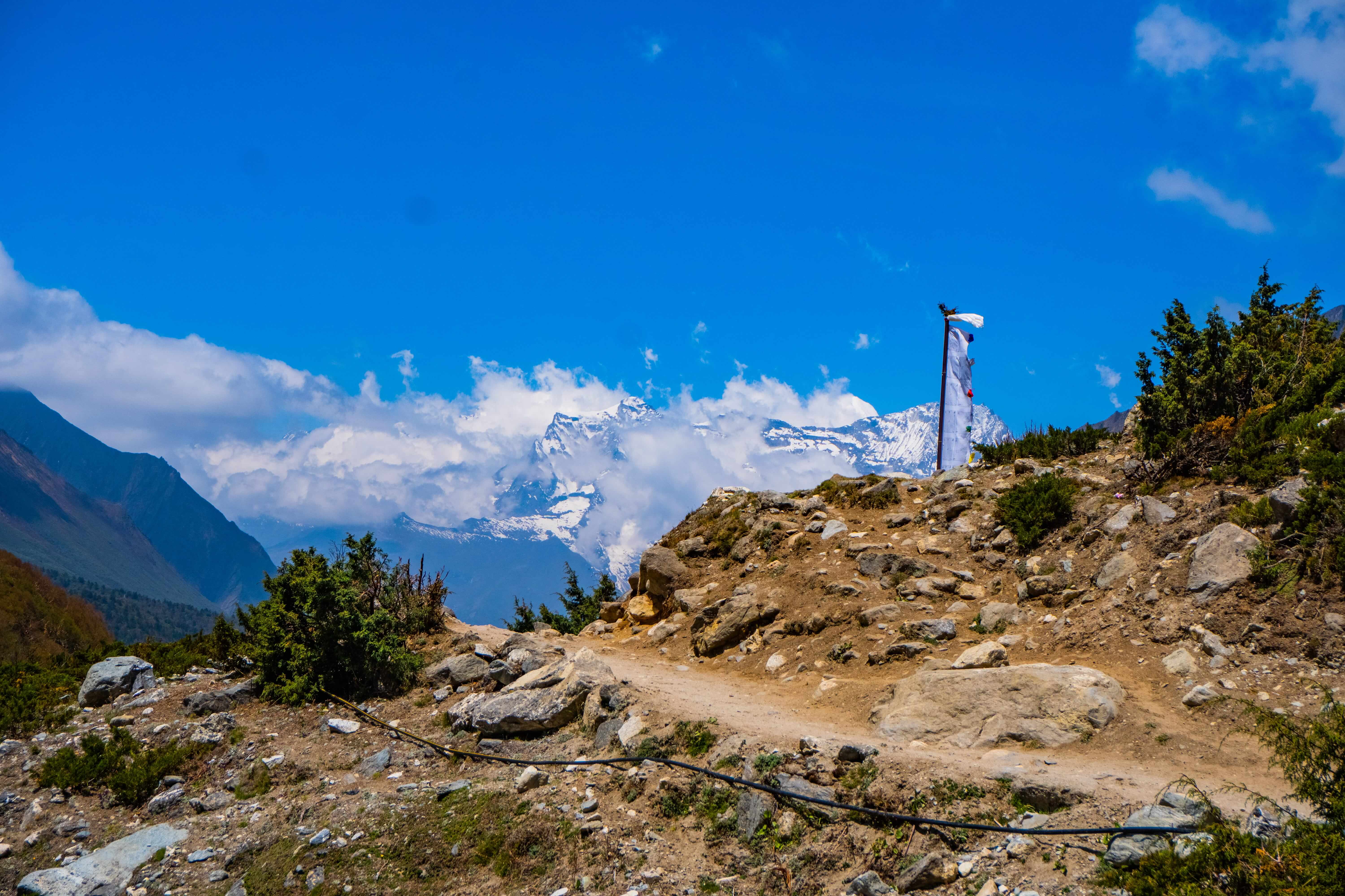Trek to Lobuche (4,910 m)