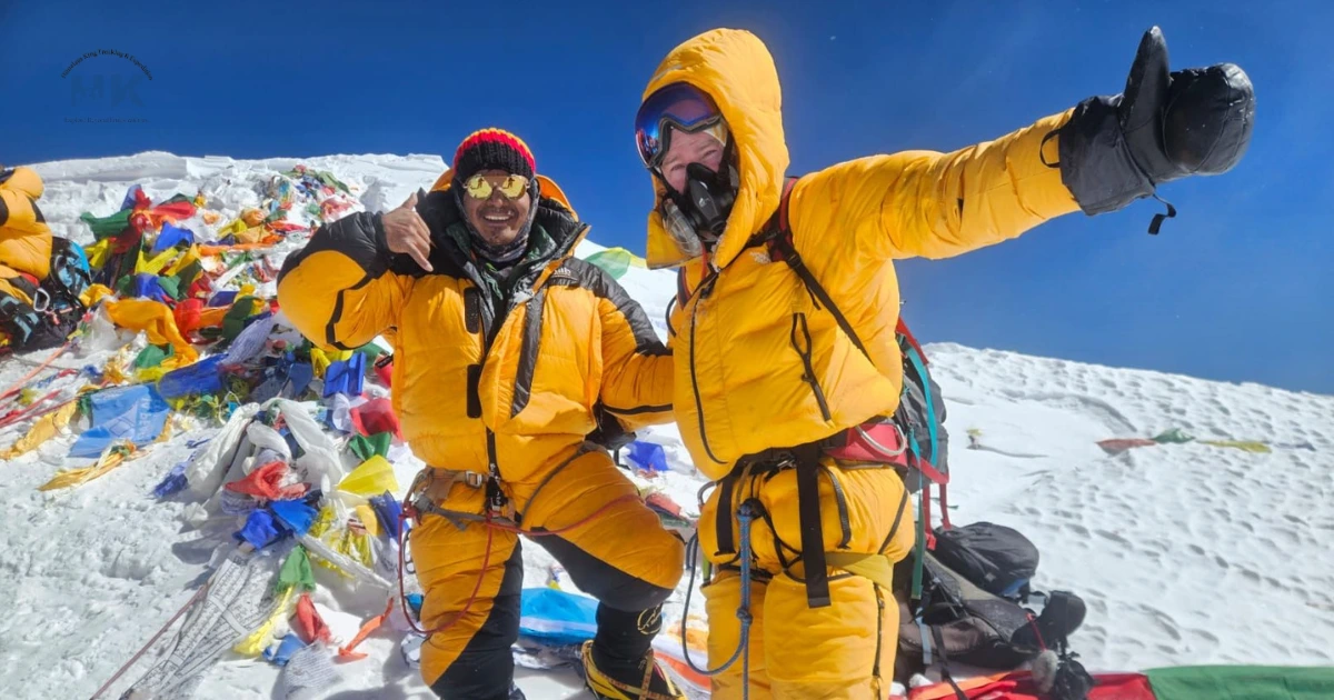 everest-successful-summit