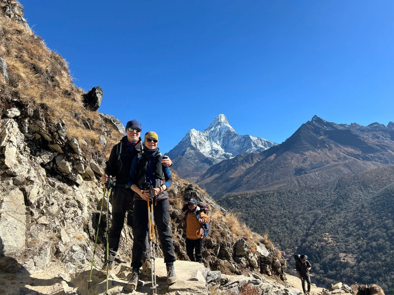 gokyo-everest-base-camp-helicopter-tour-nepal4